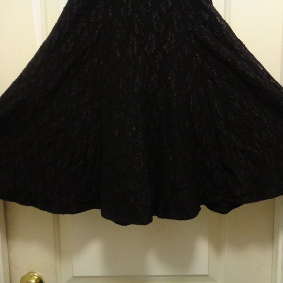 COQUETTE CLUBWEAR BODY EXTERIORS BLACK LACEY STRETCH FLARE DRESS SMALL - Picture 3 of 11